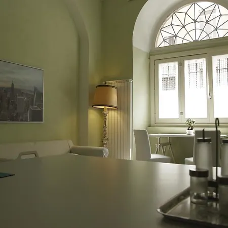 Santa Chiara Appartement *