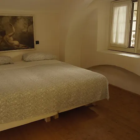 Santa Chiara Appartement